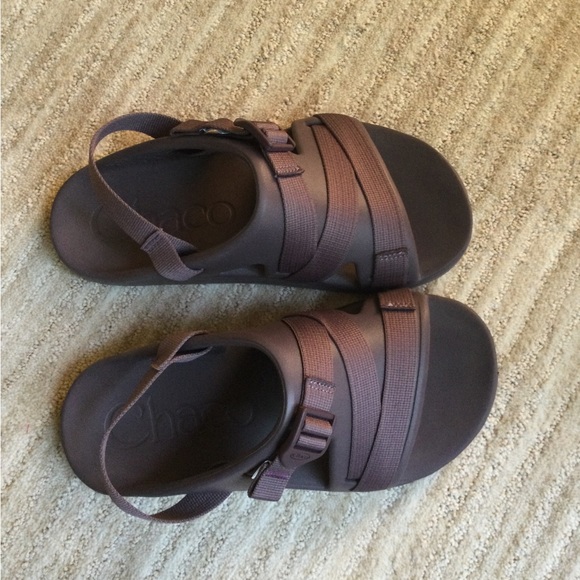Like New: Chaco Women's Chillos Sport Sandal Sparrow | Brown Size 8 - Picture 9 of 16